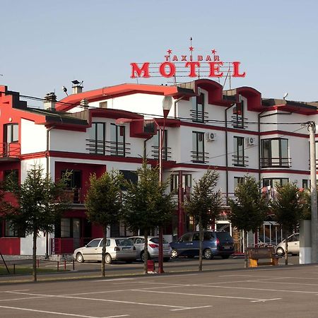 Taxi Bar Motel Bosanska Gradiska Exterior photo