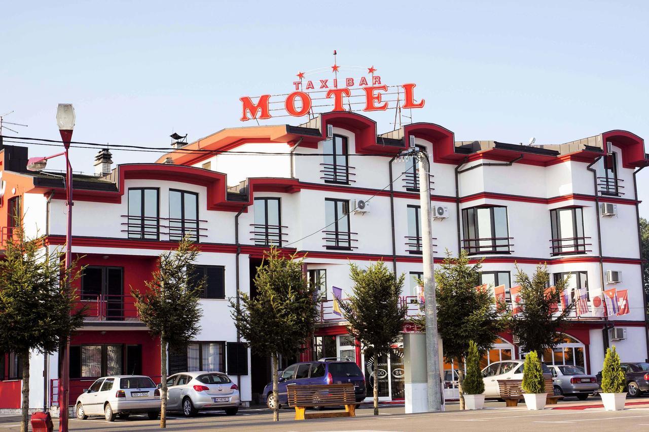 Taxi Bar Motel Bosanska Gradiska Exterior photo